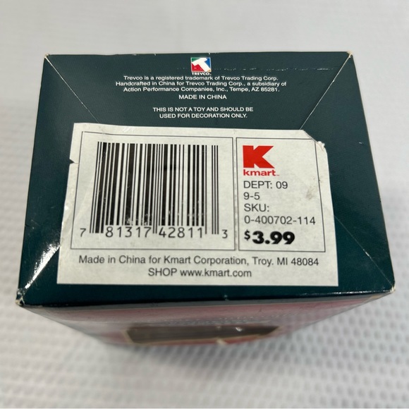 Holiday Jackpot Royal Flush tree ornament - Picture 2 of 7